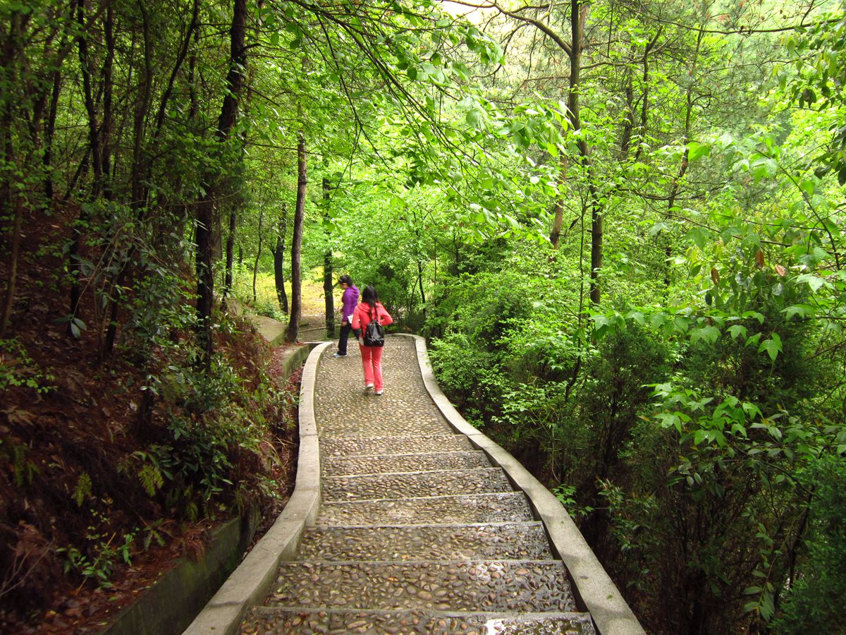 大冶小雷山温泉会议拓展基地