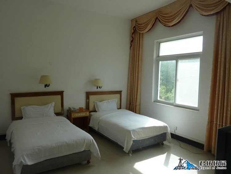 京山绿林寨拓展基地