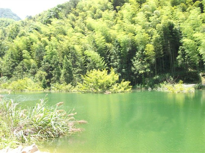 咸宁通山盘龙溪漂流