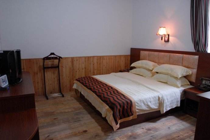 红安将军红红色教育党建基地