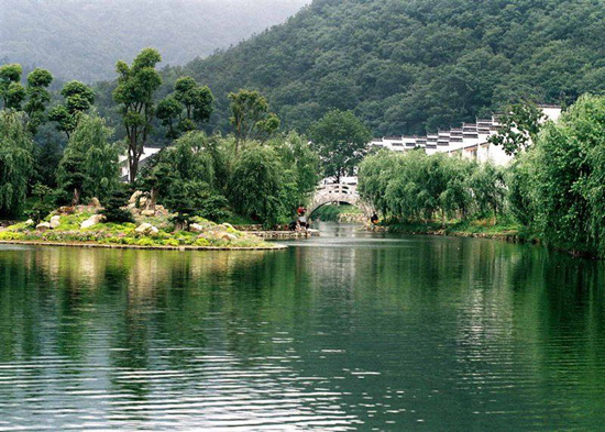 黄陂木兰龙王山拓展基地