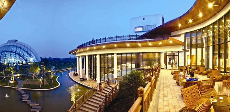 武汉蔡甸金龙水寨采摘旅游度假村