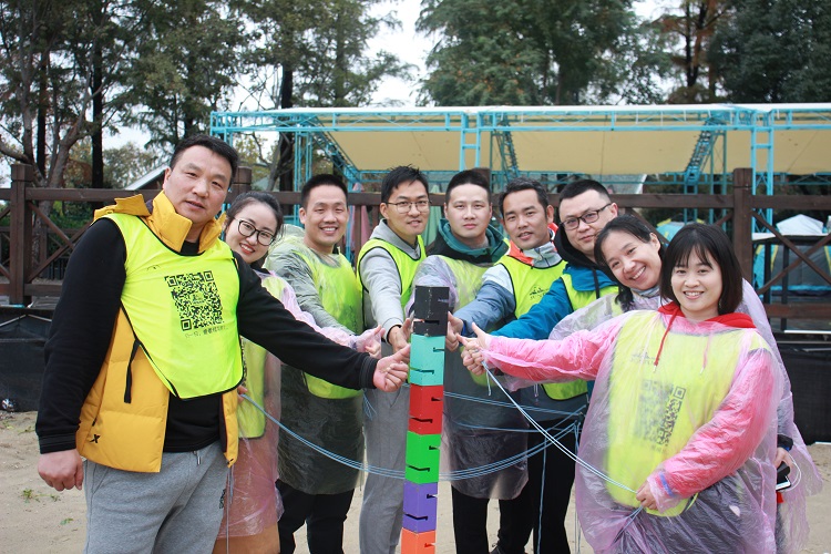 前霖实业 东湖沙滩浴场一日活动