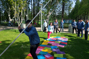 中建深装东湖绿道健步走活动