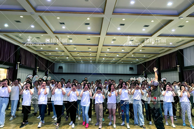 融创天紫湖新员工培训