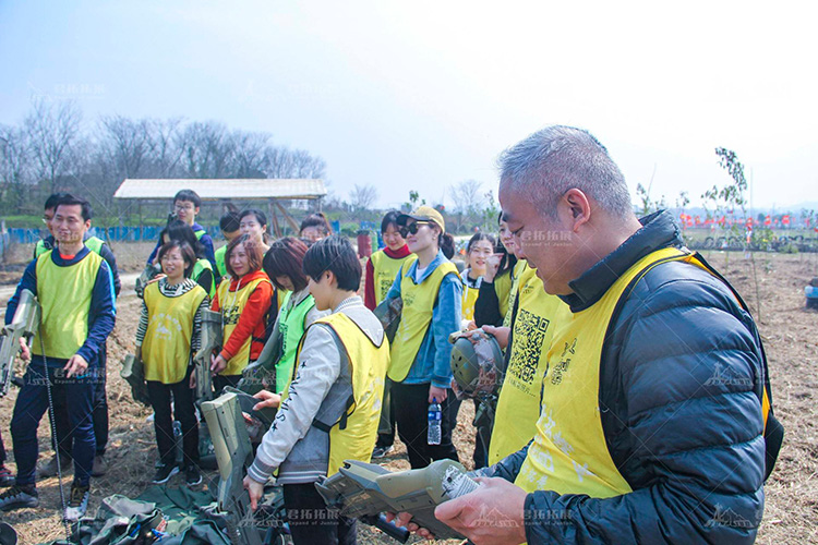 建设银行百果园拓展活动