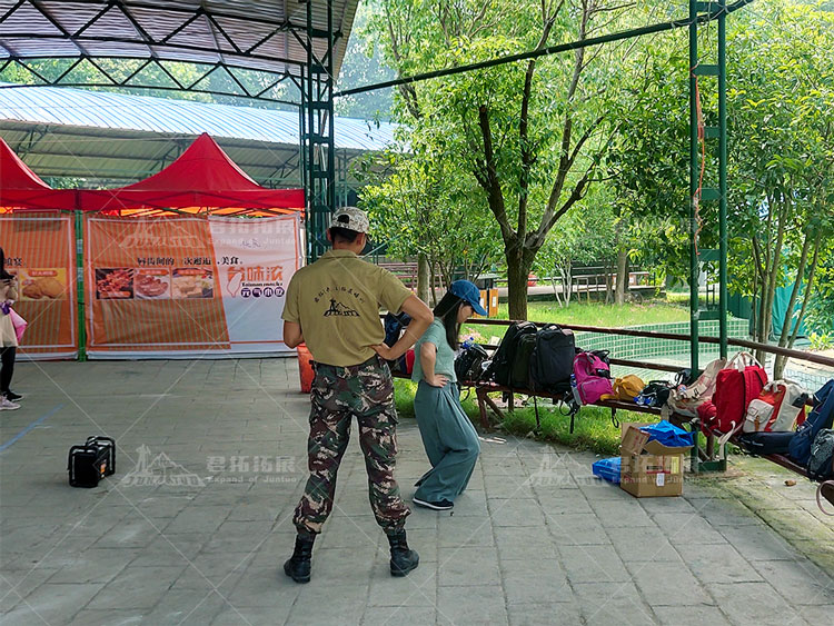 缔脉生物医药张公山寨户外拓展