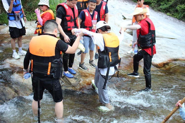 清凉夏日来玩水呀