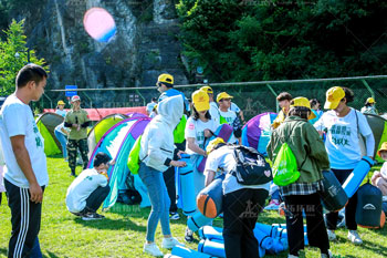 神农生态酒业神农架高中毕业活动