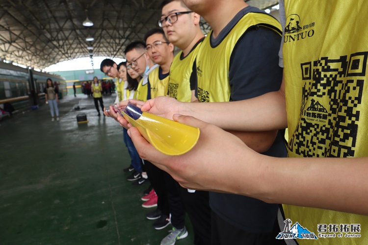 中国葛洲坝装备 紫薇团建拓展活动