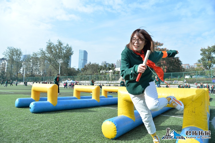 新东方汉为体育馆运动会