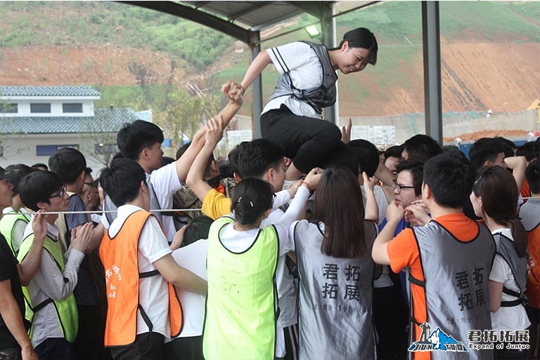 众汇信国防园趣味运动会