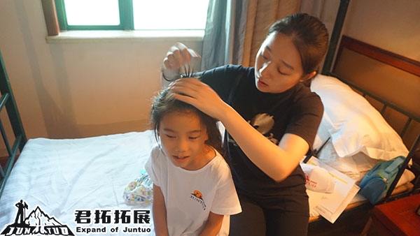 君拓2017领袖军事特训营