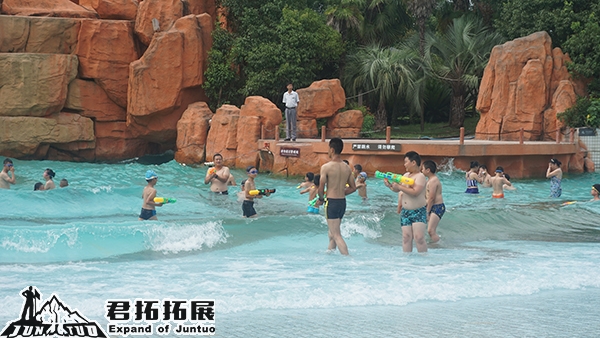 君拓2017领袖军事特训营