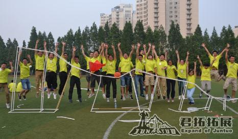 疯狂过山车拓展 (1).JPG